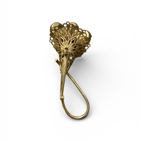 Vintage Floral Spray Brooch with Clear Glass Rhinestones and Gold Tone Filigree - Picture 3 of 4